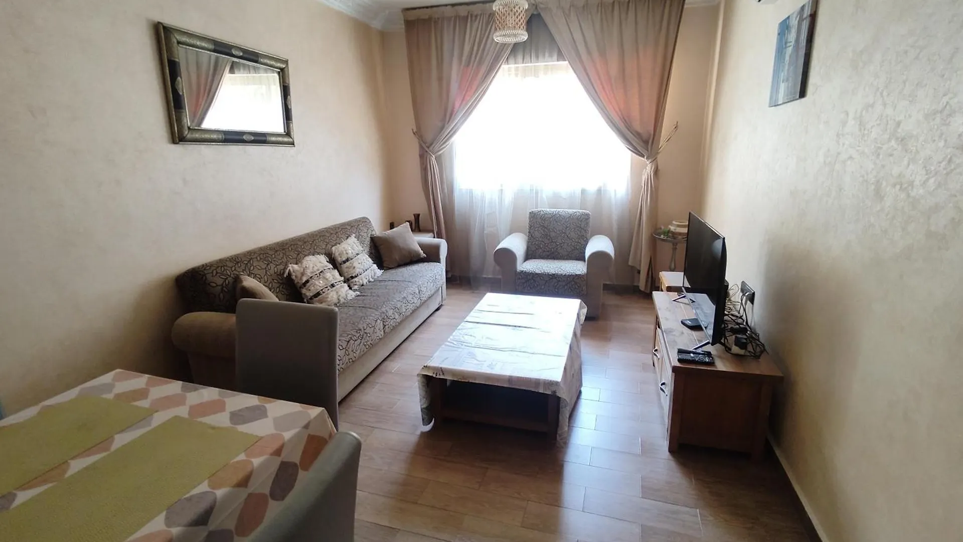 Quiet Fully Furnished Apartment Great Location With Wifi Agadir 0*,